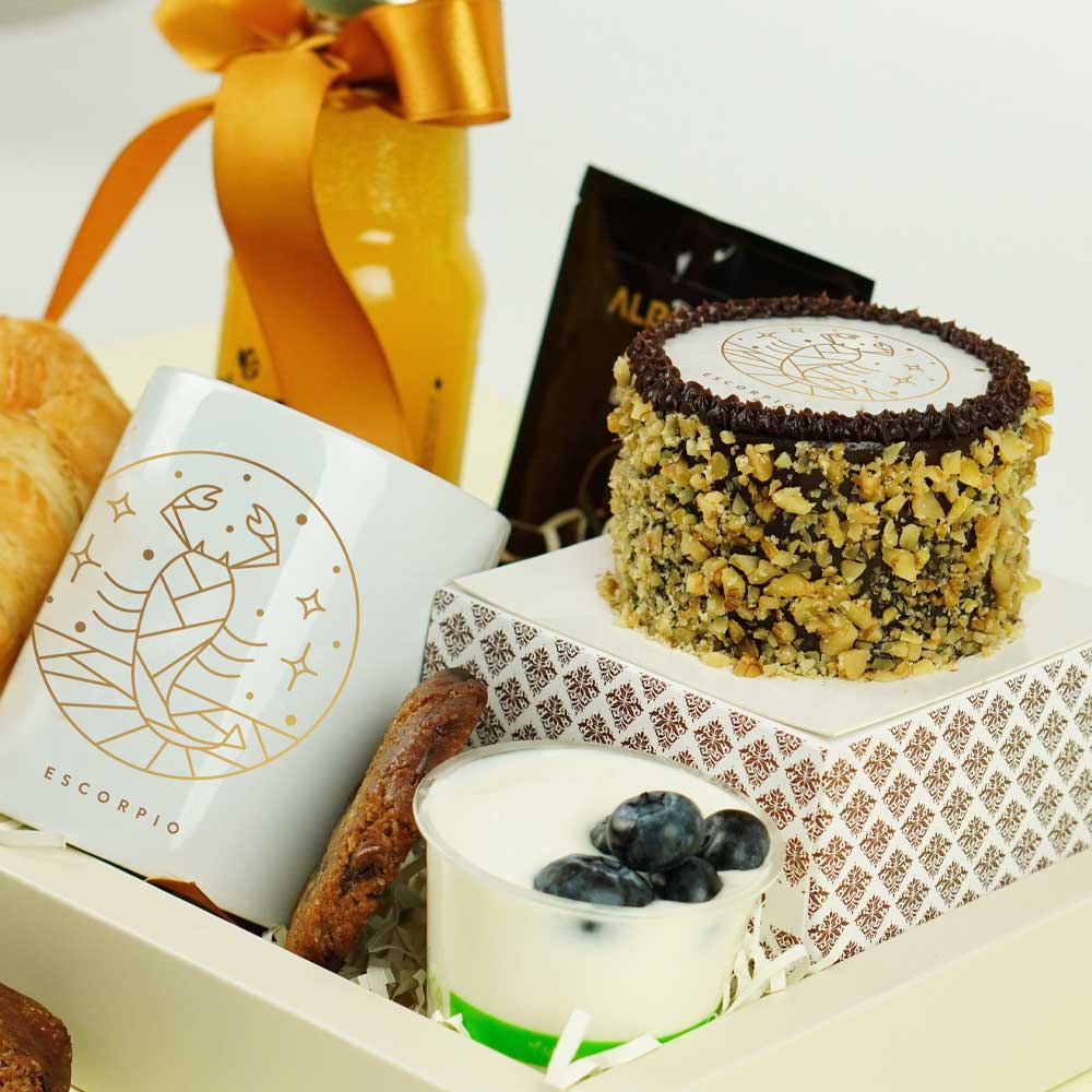 Desayuno Escorpio con tortita de nueces